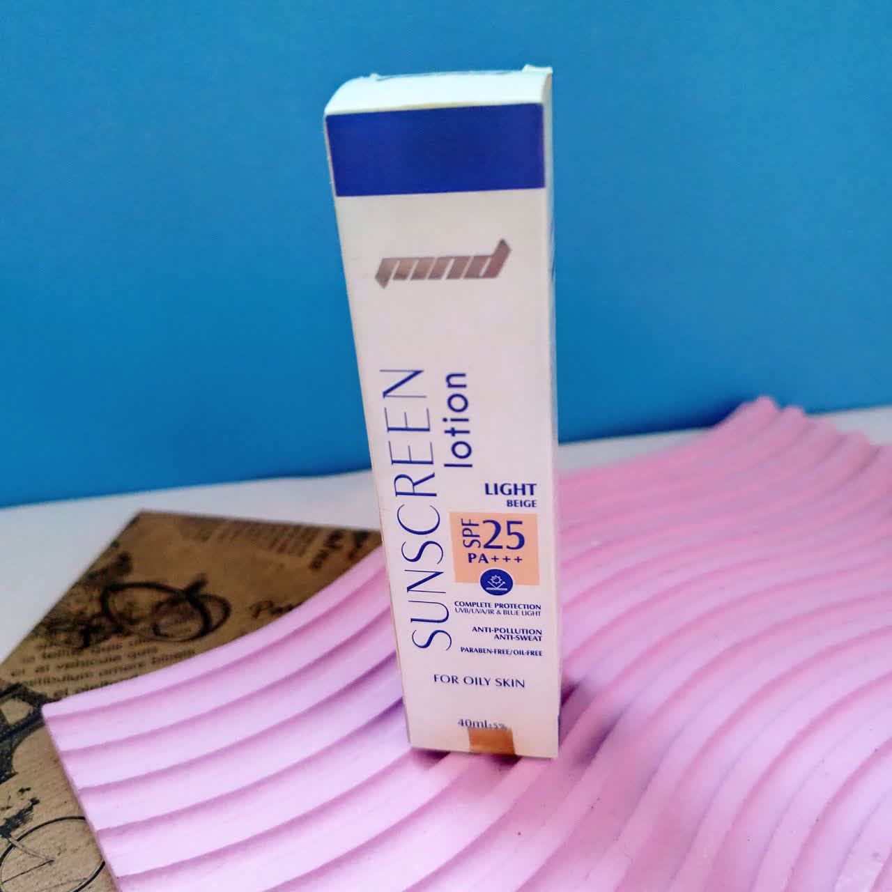 ضد آفتاب spf25 کرم پودری بژ روشن MND